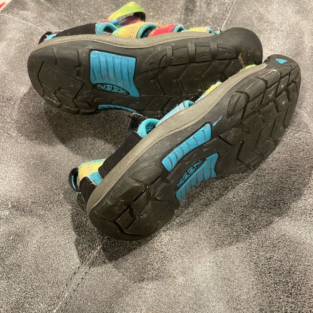 Keen Multicolor Kids Sandals - Picture 2 of 4